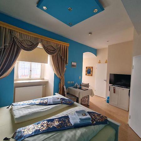 Hotel & Cafe Schachtenburg ชลิตซ์ ภายนอก รูปภาพ
