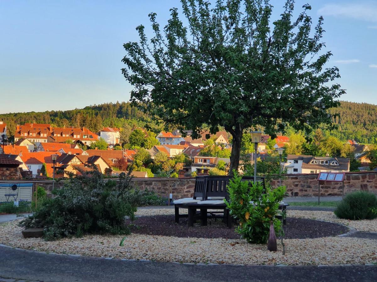Hotel & Cafe Schachtenburg ชลิตซ์ ภายนอก รูปภาพ