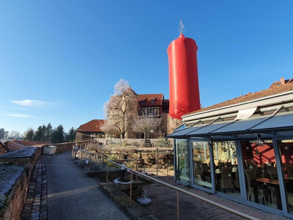 Hotel & Cafe Schachtenburg ชลิตซ์ ภายนอก รูปภาพ