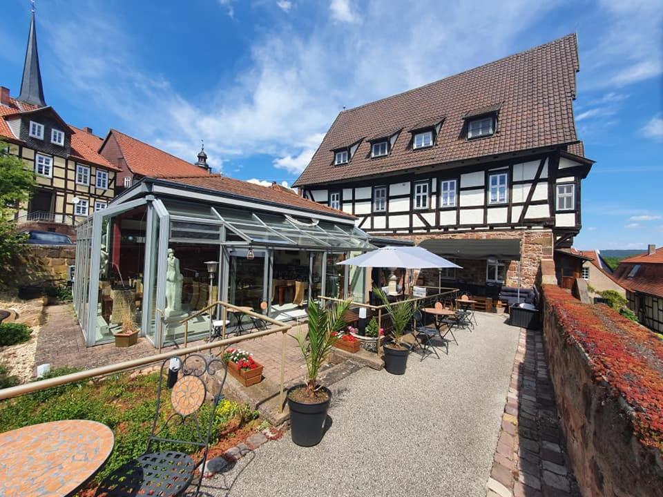 Hotel & Cafe Schachtenburg ชลิตซ์ ภายนอก รูปภาพ
