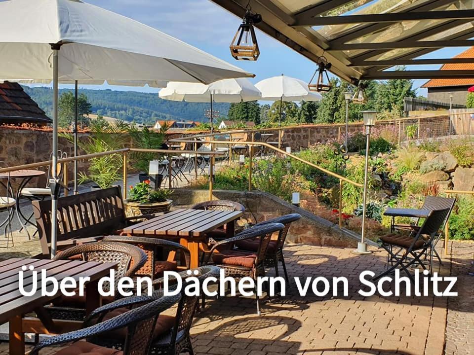 Hotel & Cafe Schachtenburg ชลิตซ์ ภายนอก รูปภาพ